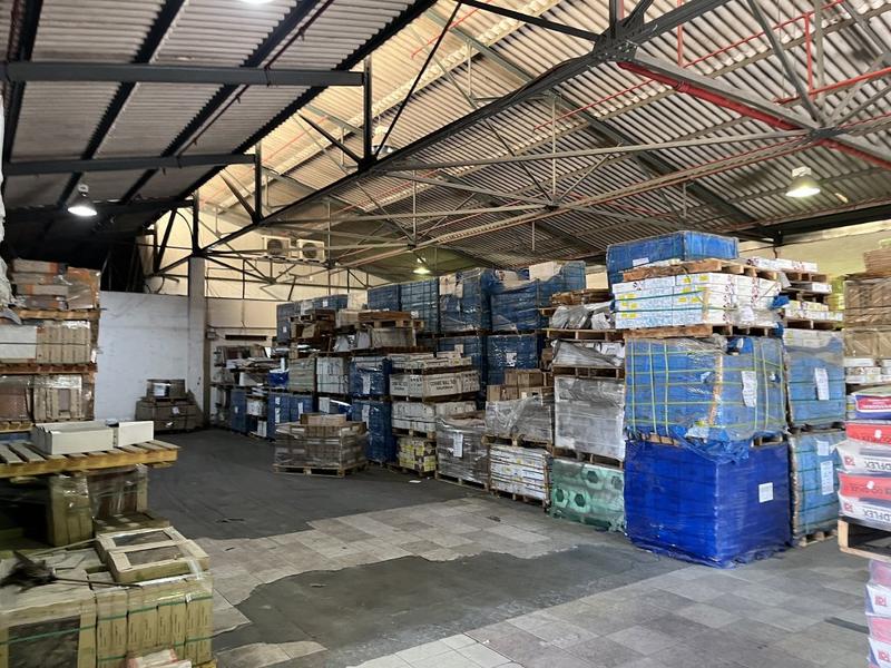 To Let commercial Property for Rent in Paarden Eiland Western Cape